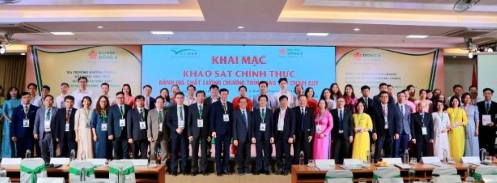 Khai mạc khảo sát chính thức đánh giá chất lượng các chương trình đào tạo tại Trường Đại học Đông Á